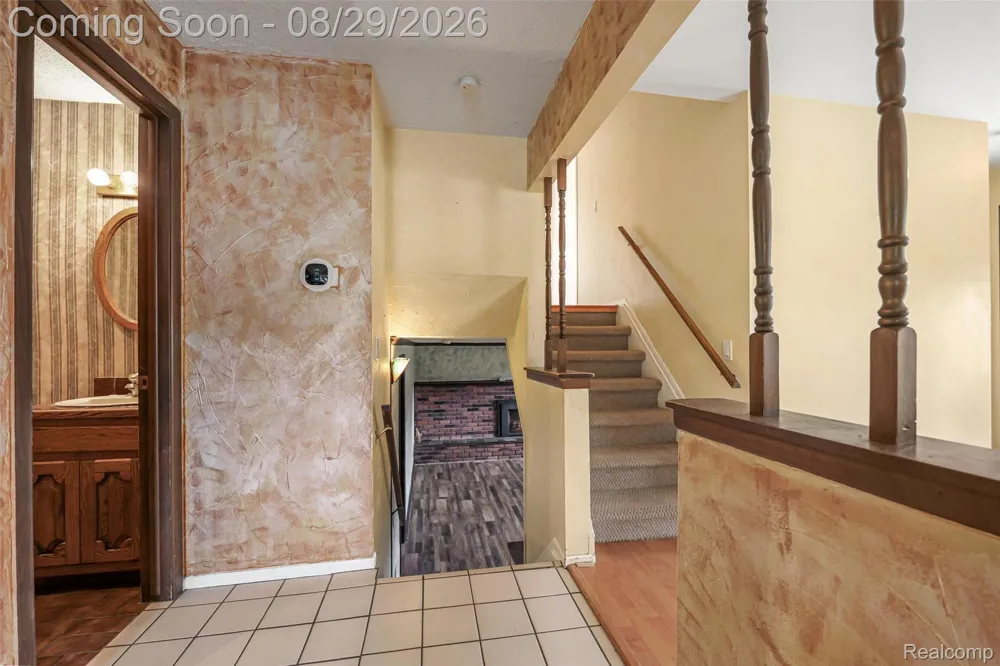 2877 Burgess Hill Drive Waterford Charter Township, MI 48329