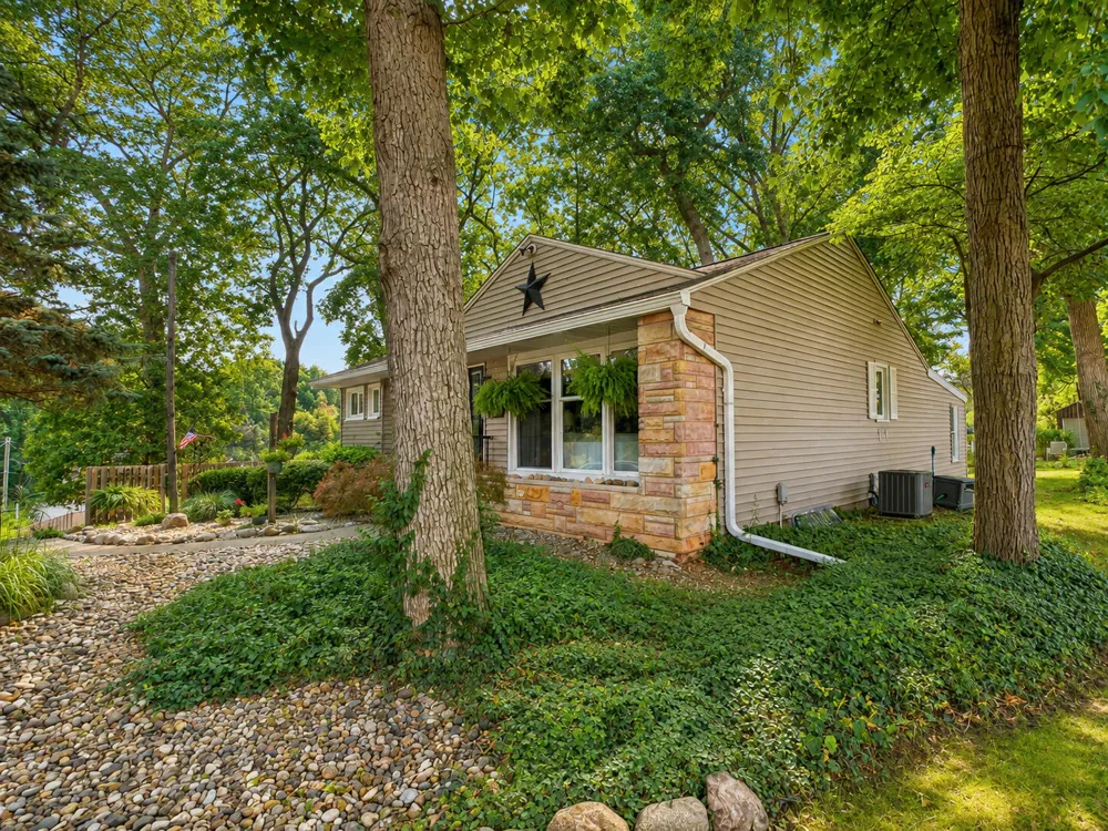 3221 Virginia Avenue Kalamazoo City, MI 49004