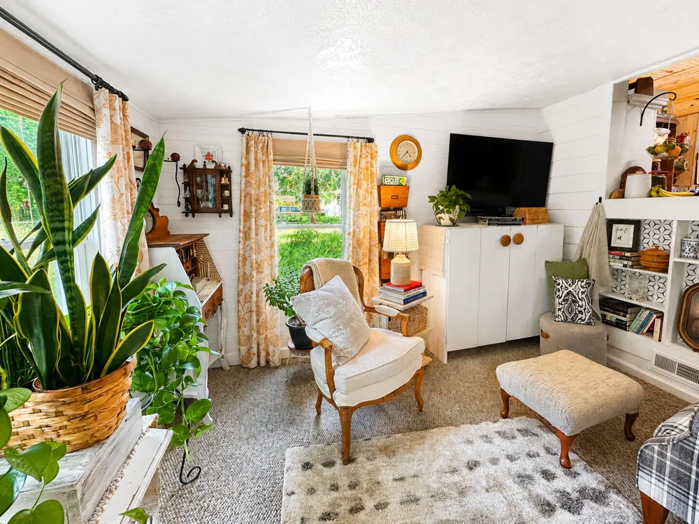 3221 Virginia Avenue Kalamazoo City, MI 49004