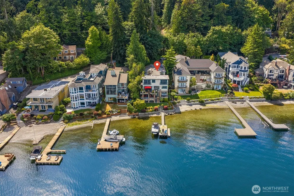 456 W Lake Sammamish Parkway SE Bellevue, WA 98008