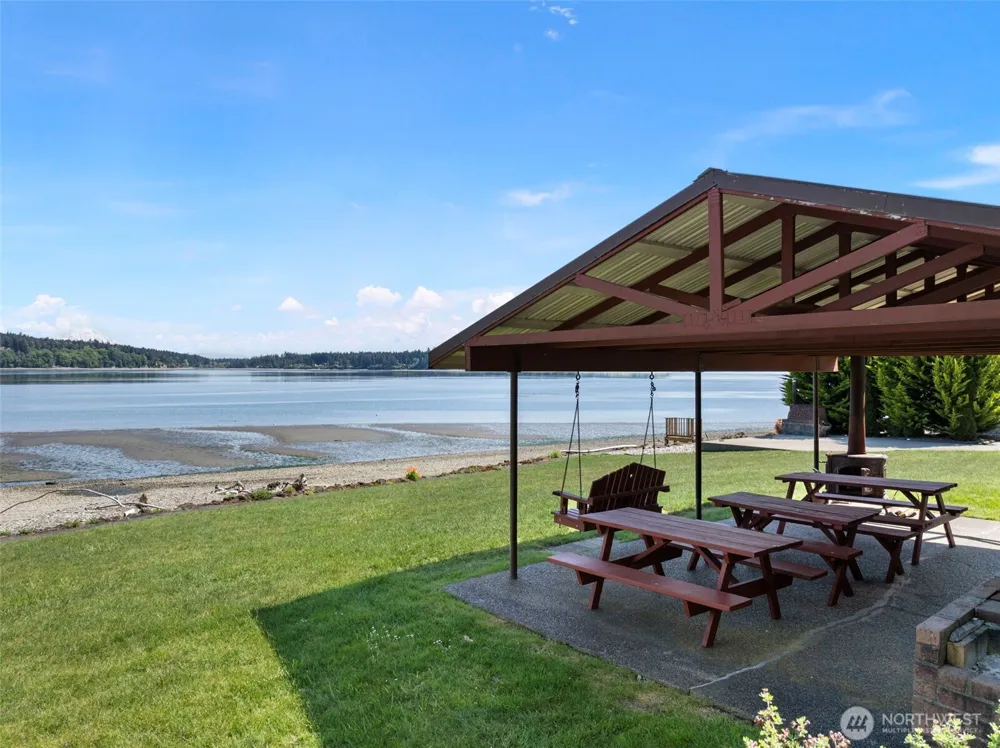 9205 165th Avenue SW Longbranch, WA 98446