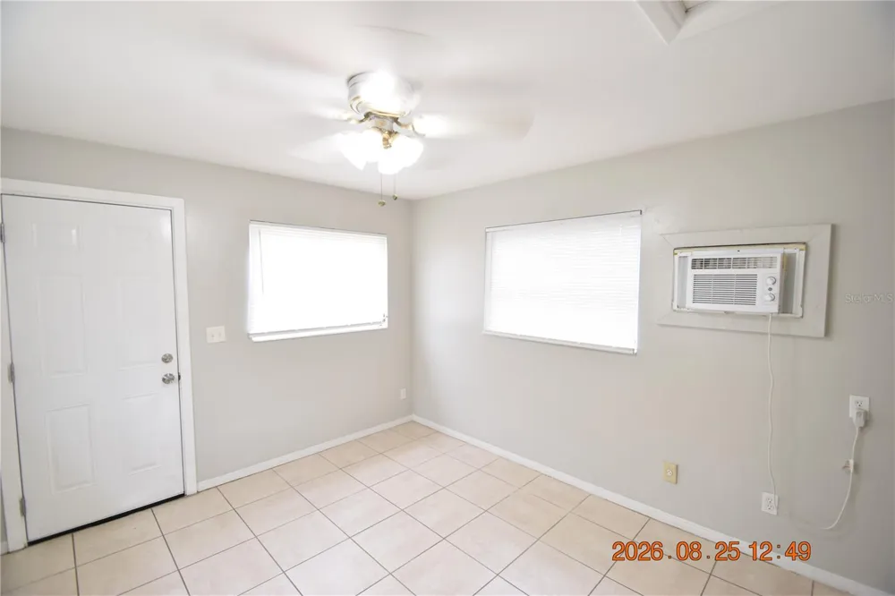 5124 18TH AVENUE St Petersburg, FL 33710