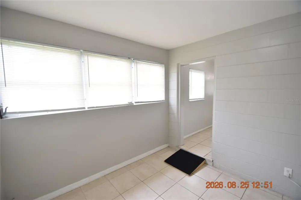 5124 18TH AVENUE St Petersburg, FL 33710