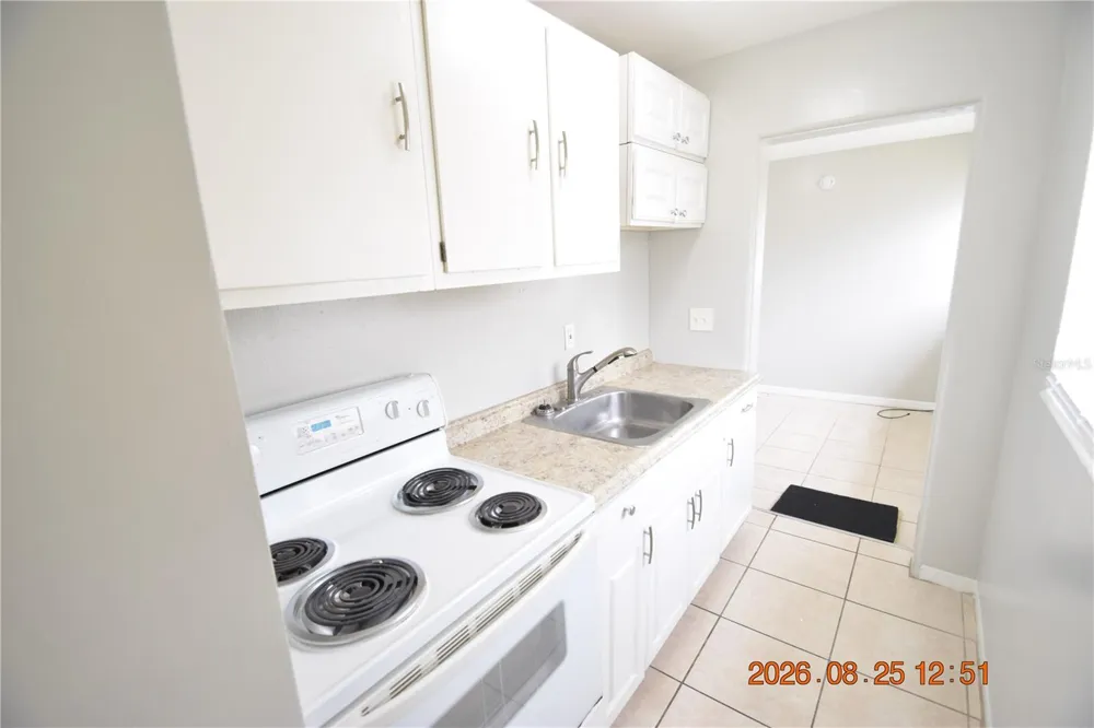 5124 18TH AVENUE St Petersburg, FL 33710