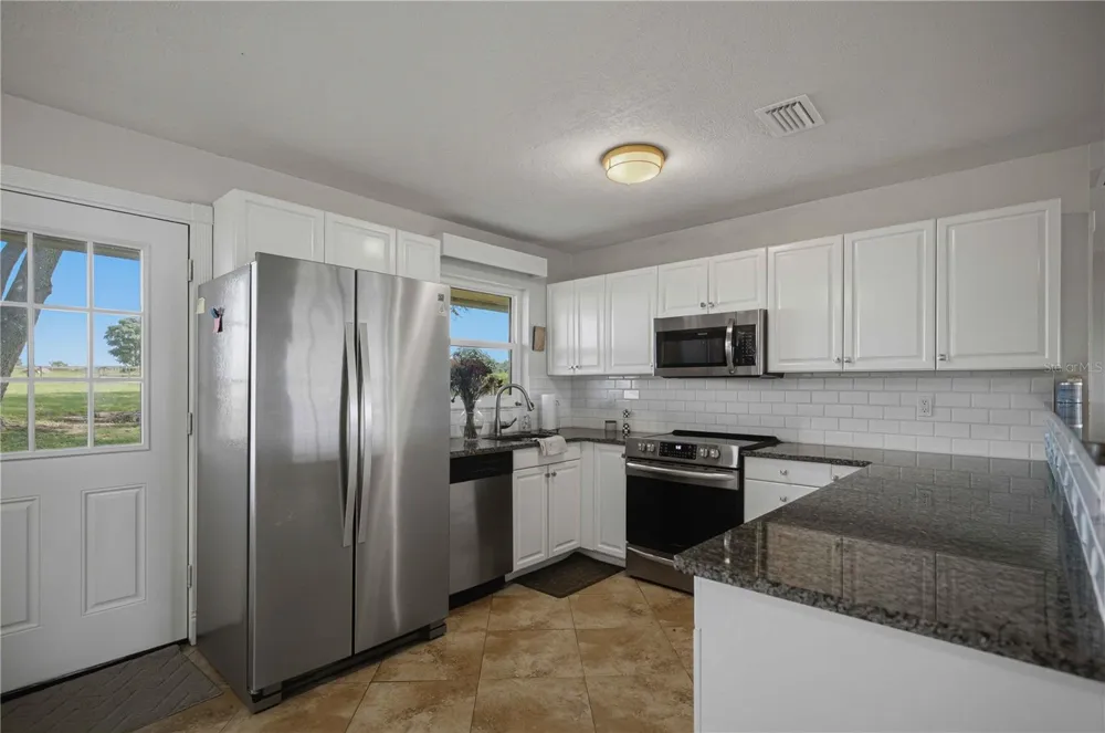 22241 NW 6TH STREET Dunnellon, FL 34431