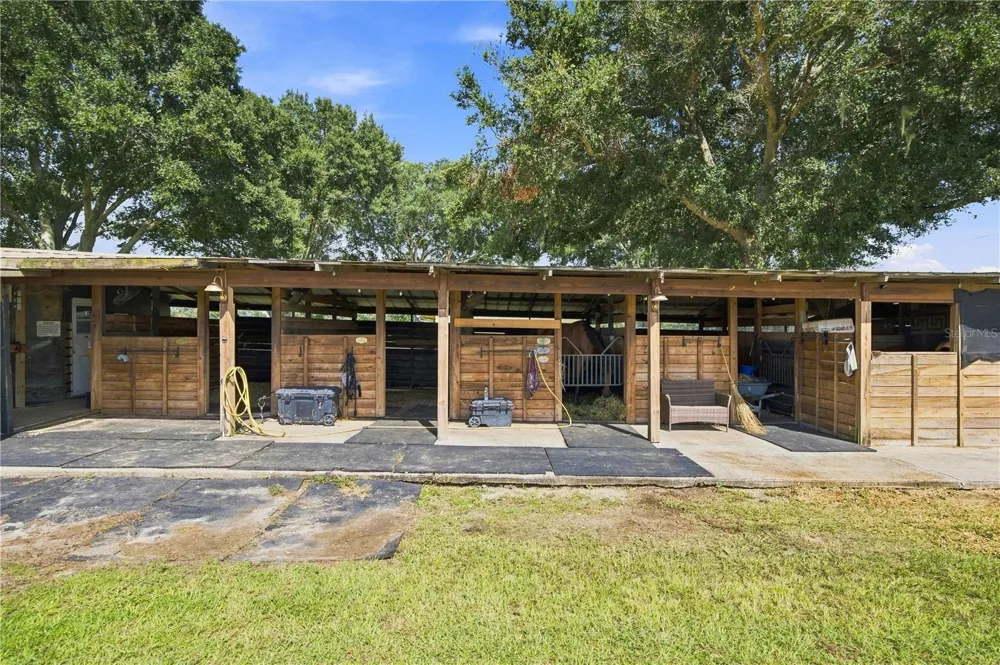 22241 NW 6TH STREET Dunnellon, FL 34431