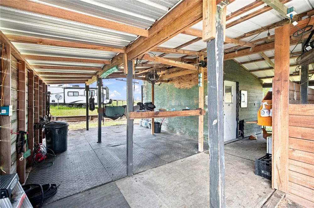 22241 NW 6TH STREET Dunnellon, FL 34431