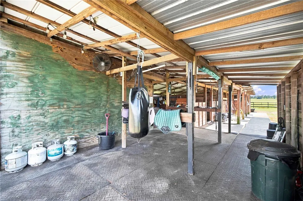 22241 NW 6TH STREET Dunnellon, FL 34431