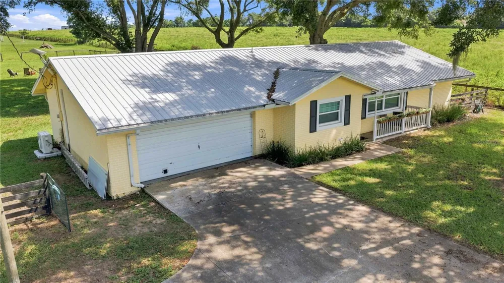 22241 NW 6TH STREET Dunnellon, FL 34431