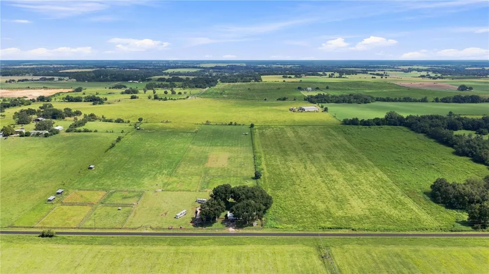 22241 NW 6TH STREET Dunnellon, FL 34431
