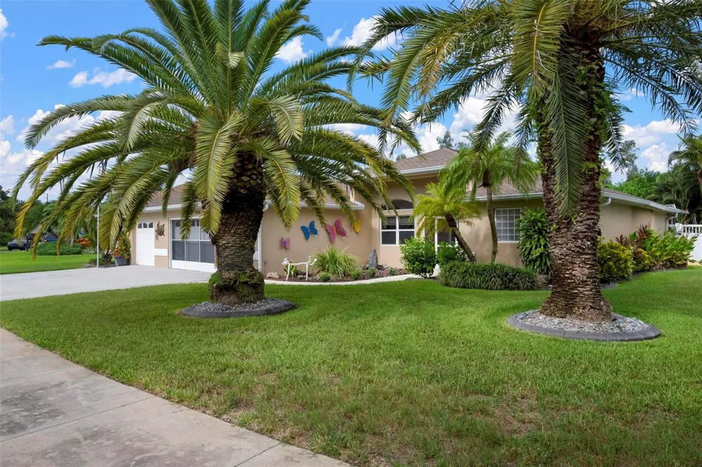 586 OAK BAY DRIVE Osprey, FL 34229
