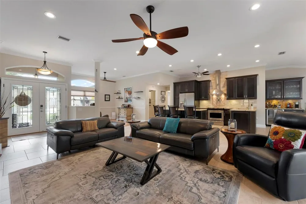586 OAK BAY DRIVE Osprey, FL 34229