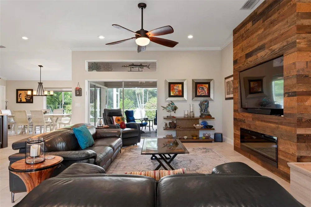 586 OAK BAY DRIVE Osprey, FL 34229