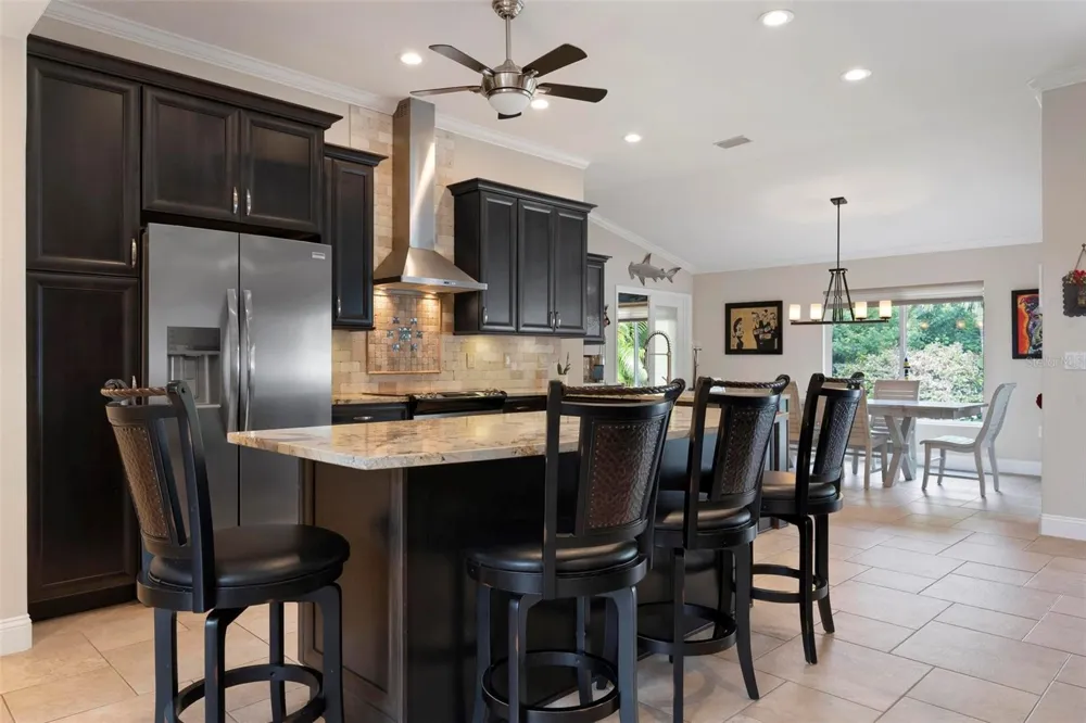 586 OAK BAY DRIVE Osprey, FL 34229