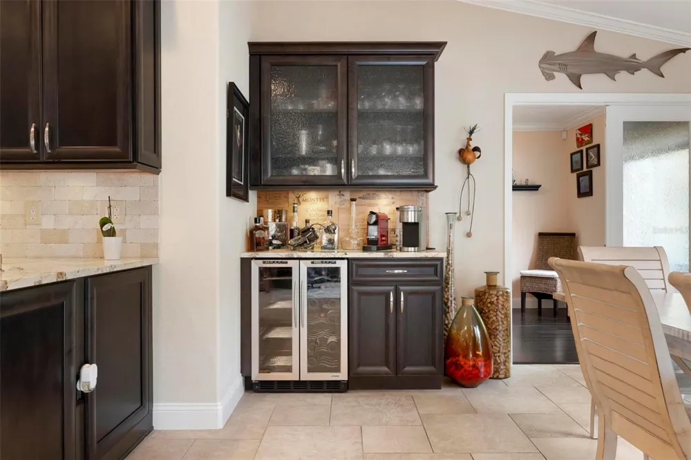 586 OAK BAY DRIVE Osprey, FL 34229