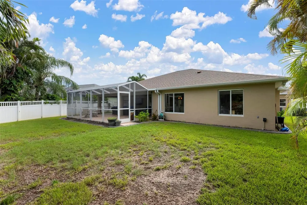 586 OAK BAY DRIVE Osprey, FL 34229