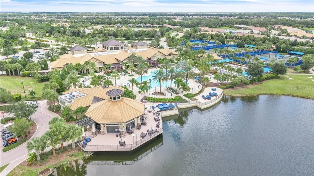 7538 SUMMERLAND COVE Lakewood Ranch, FL 34202