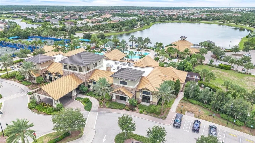 7538 SUMMERLAND COVE Lakewood Ranch, FL 34202