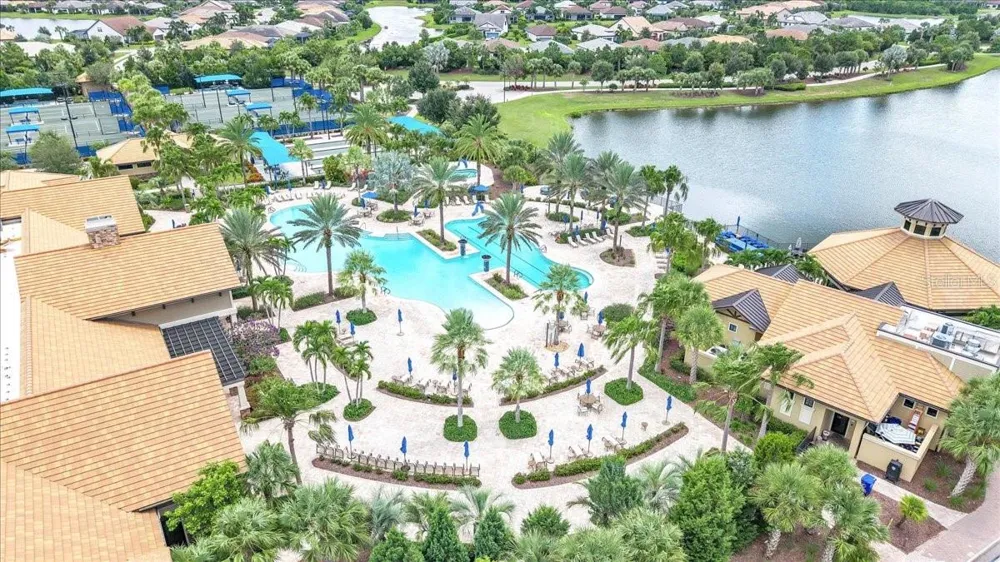 7538 SUMMERLAND COVE Lakewood Ranch, FL 34202