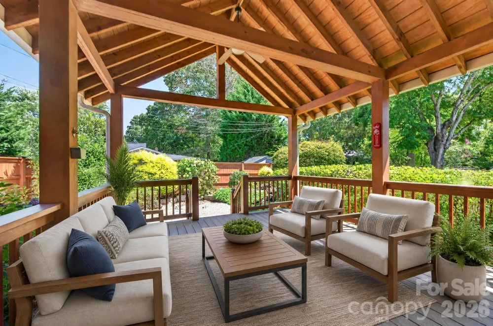 243 Cragmont Road Black Mountain, NC 28711