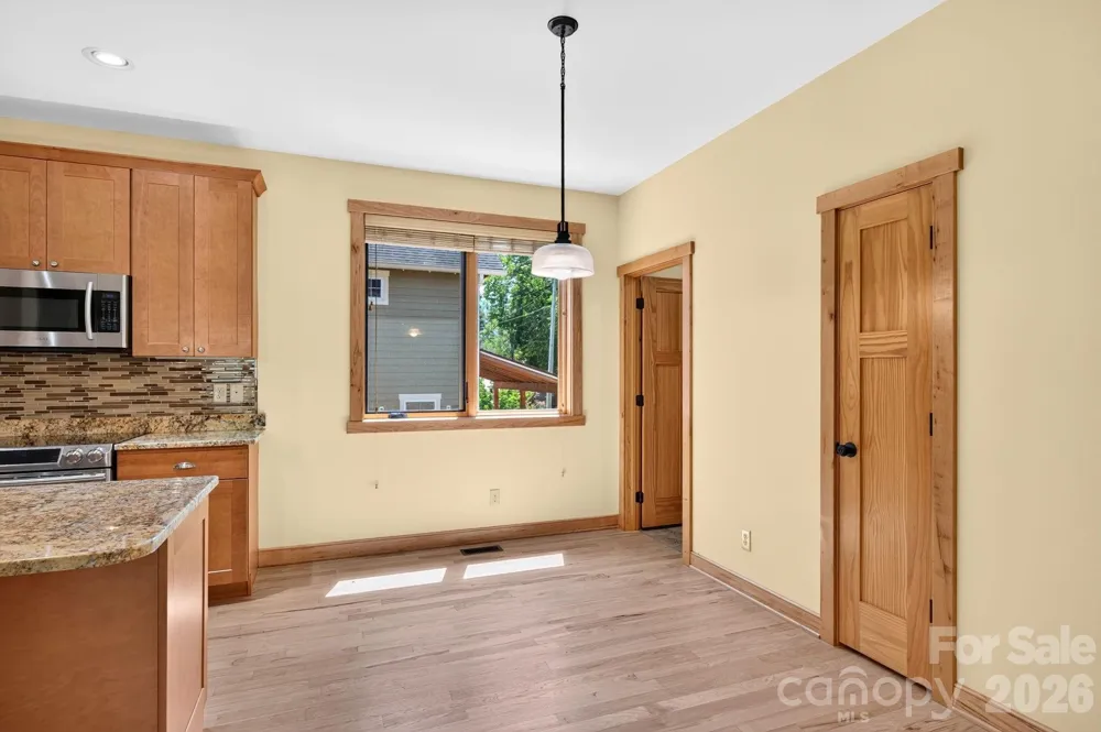 243 Cragmont Road Black Mountain, NC 28711