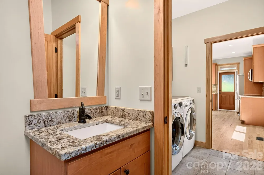 243 Cragmont Road Black Mountain, NC 28711