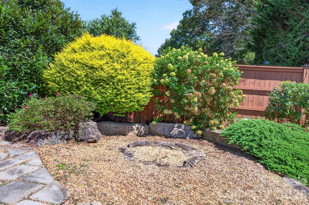 243 Cragmont Road Black Mountain, NC 28711