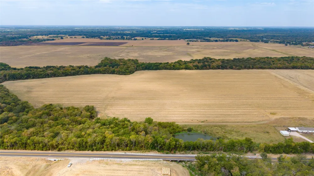 6304 Fm 512 Wolfe City, TX 75496