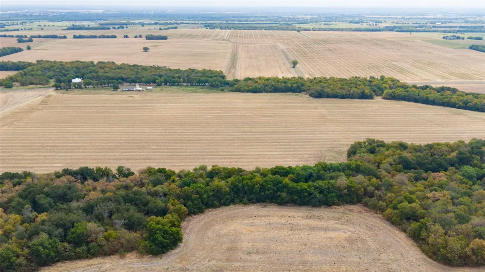 6304 Fm 512 Wolfe City, TX 75496