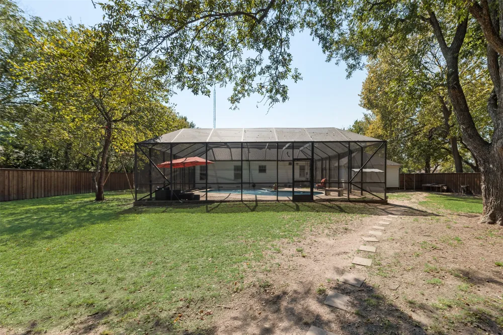233 E High Street Wills Point, TX 75169