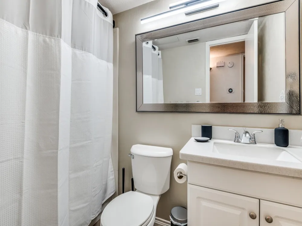 305 Westover Drive Euless, TX 76039