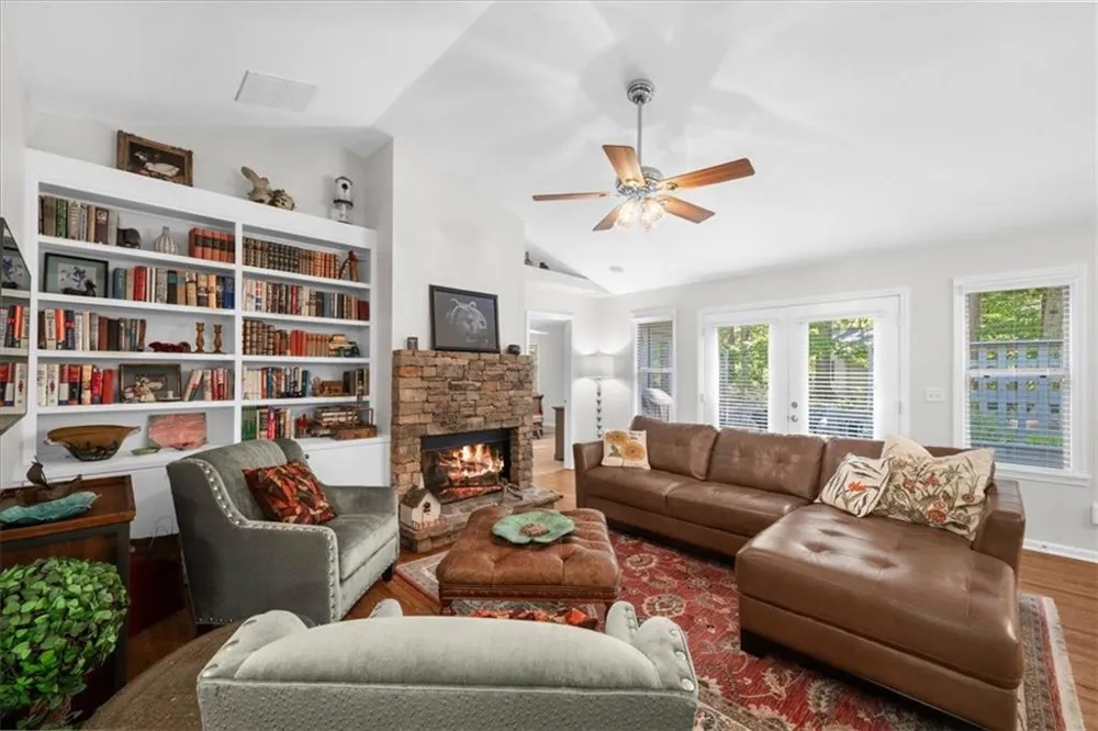 85 Winding Way Jasper, GA 30143