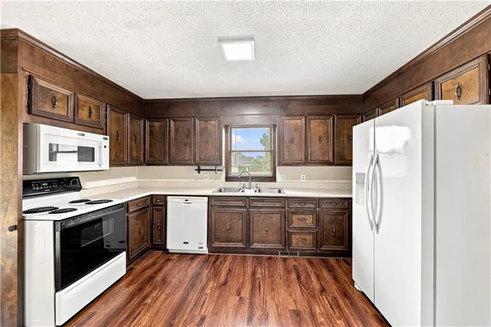 208 Woodland Circle SE Calhoun, GA 30701