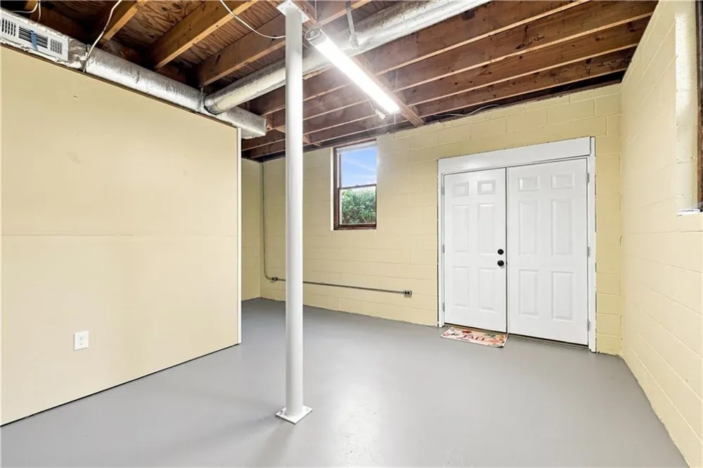 208 Woodland Circle SE Calhoun, GA 30701