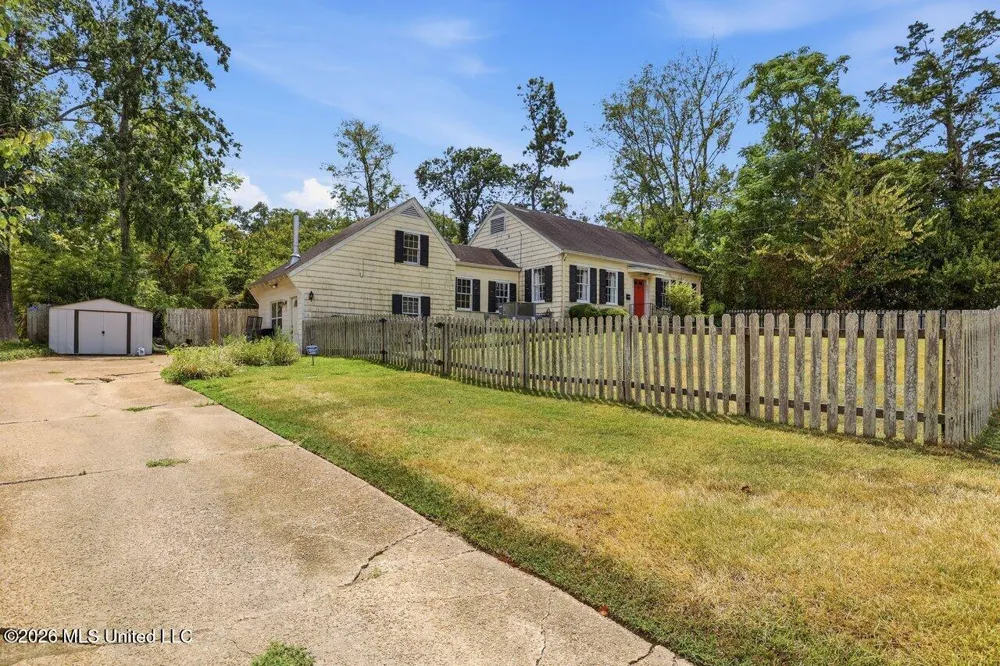 621 Eagle Avenue Jackson, MS 39206
