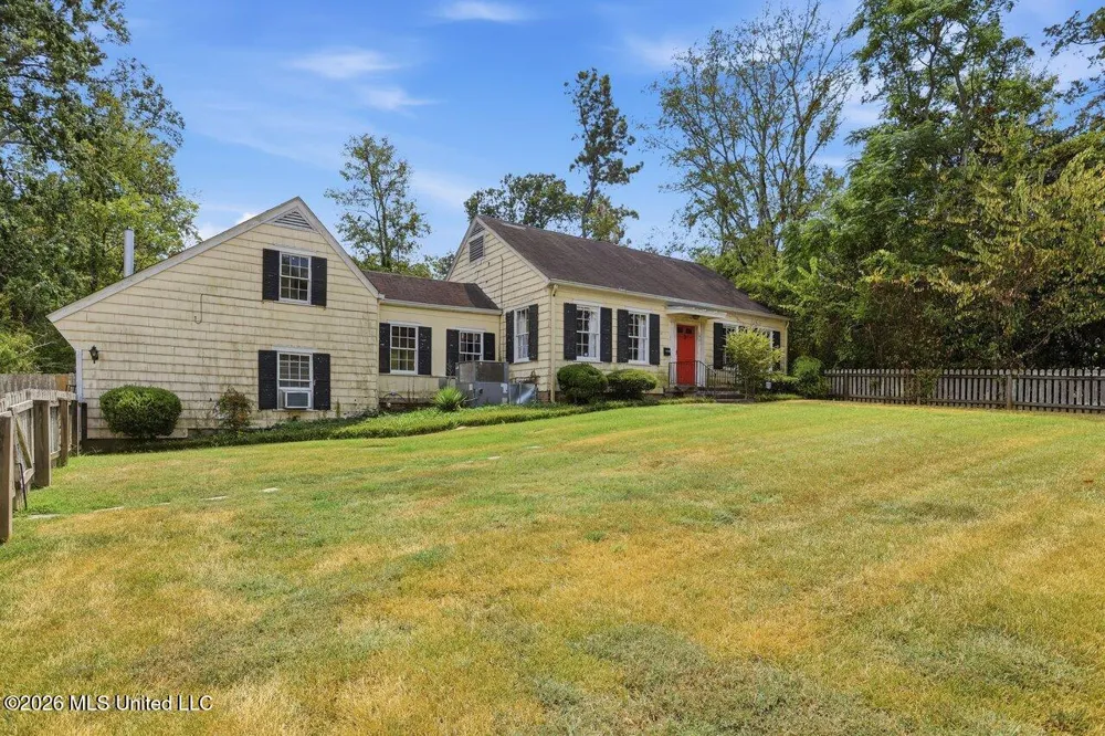 621 Eagle Avenue Jackson, MS 39206