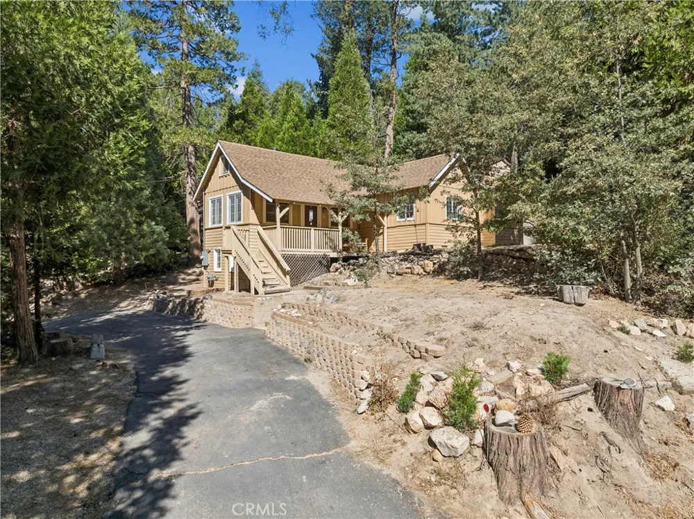 27260 Little Bear Road Blue Jay, CA 92317