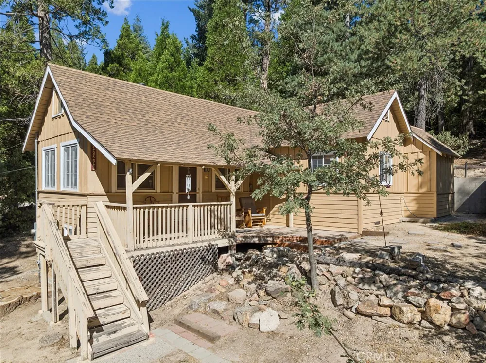 27260 Little Bear Road Blue Jay, CA 92317