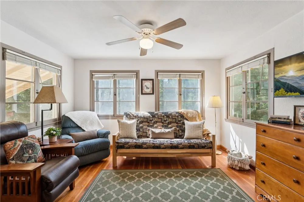 27260 Little Bear Road Blue Jay, CA 92317