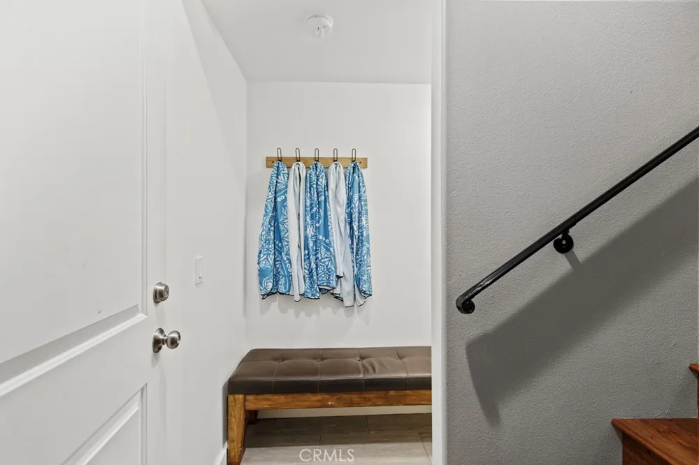1198 Bruin Trail Fawnskin, CA 92333