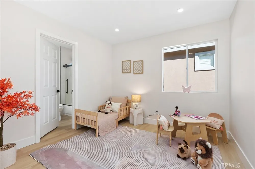5 Chatri Circle Lake Forest, CA 92610