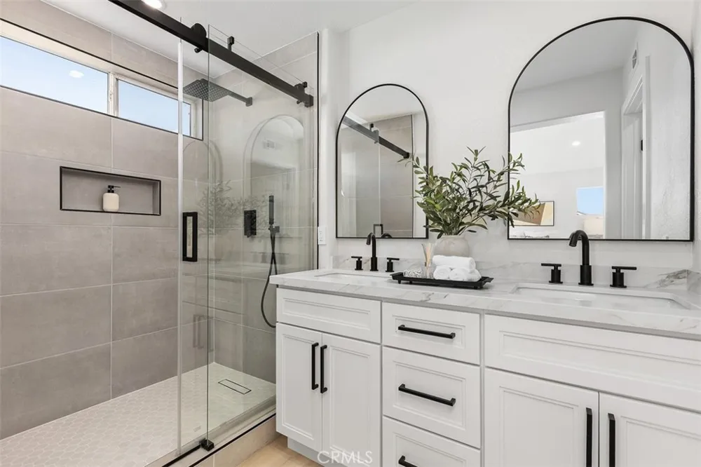 5 Chatri Circle Lake Forest, CA 92610