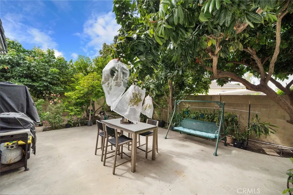 15751 Cromwell Circle Westminster, CA 92683