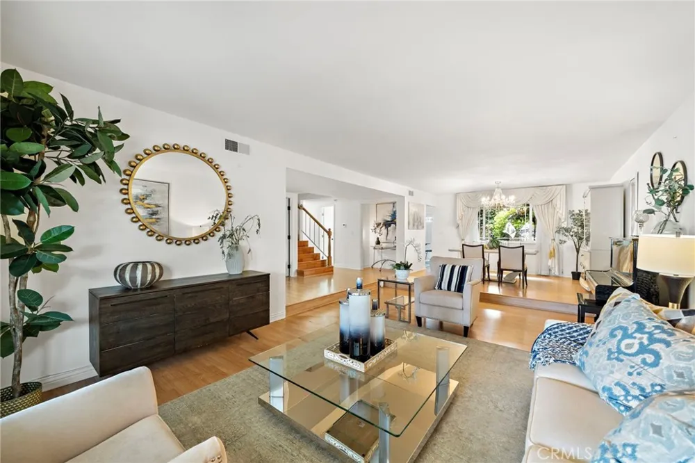 15751 Cromwell Circle Westminster, CA 92683