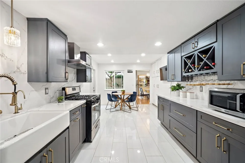 15751 Cromwell Circle Westminster, CA 92683