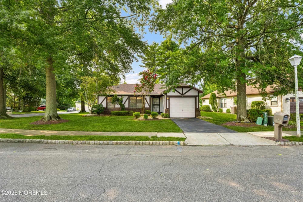 3 Hampton Drive Marlboro, NJ 07746