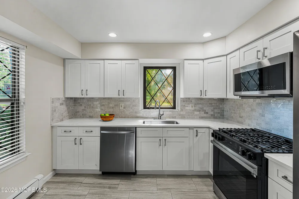 3 Hampton Drive Marlboro, NJ 07746