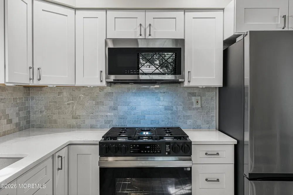 3 Hampton Drive Marlboro, NJ 07746