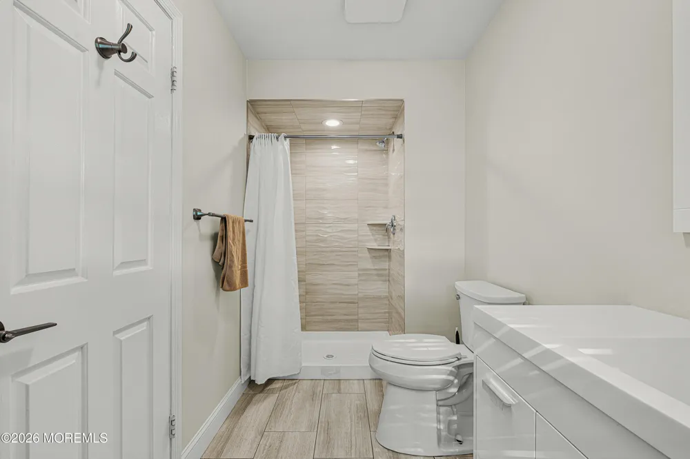 3 Hampton Drive Marlboro, NJ 07746