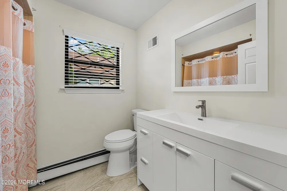 3 Hampton Drive Marlboro, NJ 07746